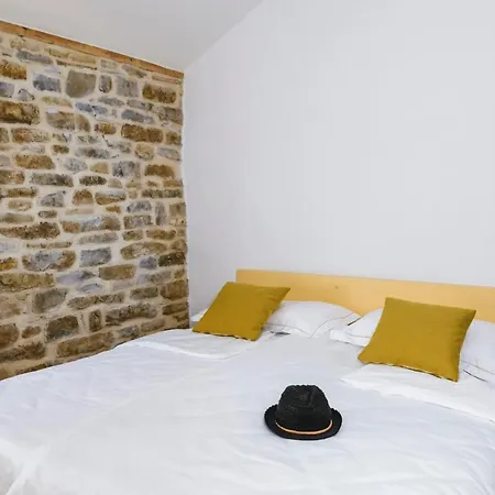 アパート Roner Plavje