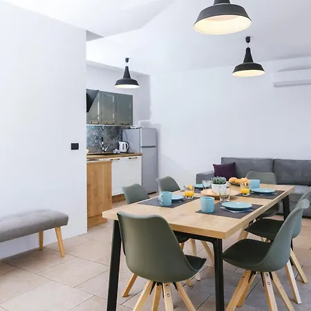 Appartement Roner Plavje