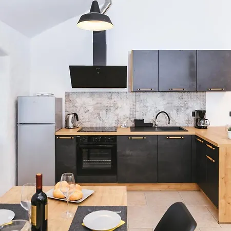 Apartman Roner