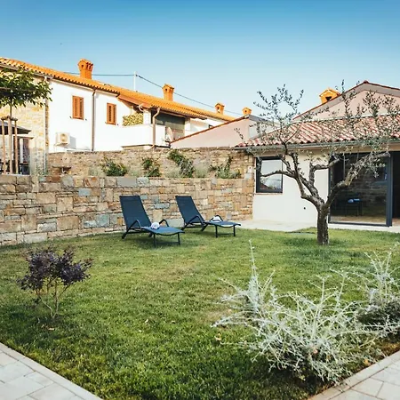 Appartement Roner Plavje